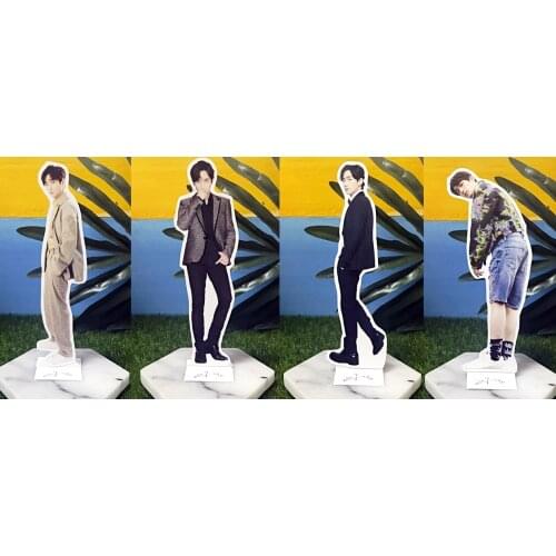 4 pieces Zhu Yi Long Photo Bookmark Desk Ornament Card China TV Drama Program Male Actor Picture Card New Year Christmas Gift