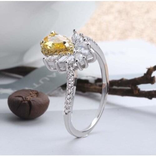 WYJZY Pear-shaped AAA zircon two-tone ring ladies luxury temperament jewelry attendance dinner exquisite accessories