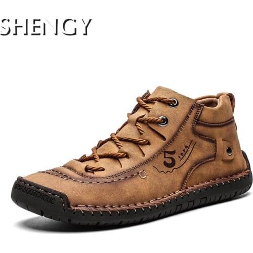 SHENGY Male Shoes Winter Sneakers Medium-cut Boots Male Vintage Leather Handmade Boots Mens Sneakers Retro Frosty Boots Big Siz
