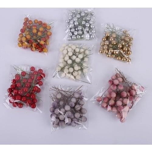 100pcs/lot Mini Fake Plastic Berry Artificial Flower Red Cherry Pearlescent Stamen Wedding Christmas Decoration DIY Gift Box