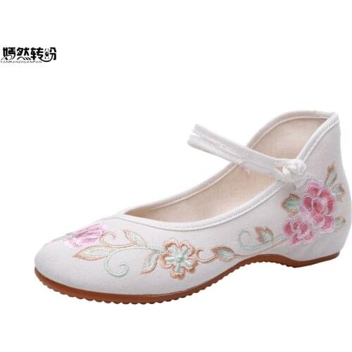 2020 Spring Summer Woman Flat Shoes Vintage Flowers Embroidery Shoes Women Chinese Old Peking Casual Cloth Dancing Shoes