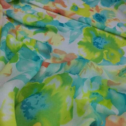 Hijab Chiffon Fabric Summer Fashion Thin Fabric Peach-Skin Scarf Fabric Craft DIY Material 1 Yard