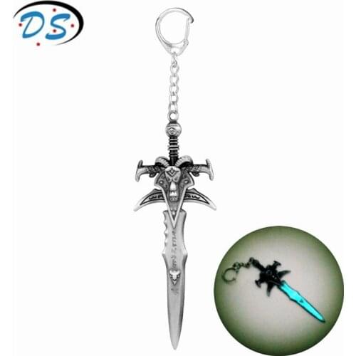 Glow in Dark Key Chains World of War craft Jewelry Goat Head Sword Keychain Luminous Keyrings Car Key Holder chaveiro