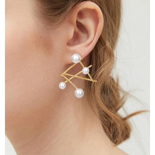 2020 New Style Gold Color Pearl Irregular Geometry Personalized Geometric Line Earrings Pearl Earrings For Women Girl Jewelry