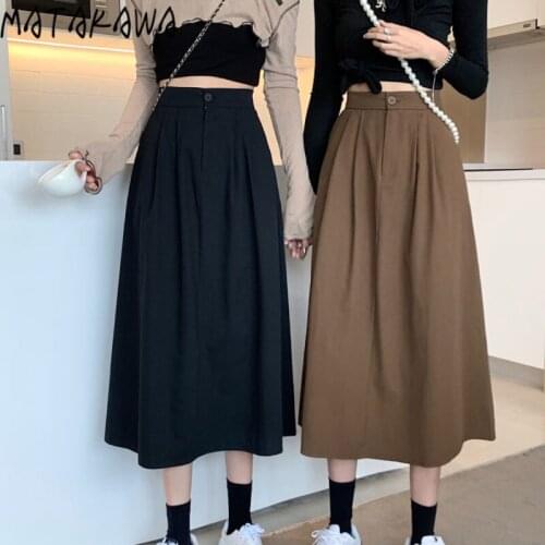 Matakawa Women's Pleated Skirts