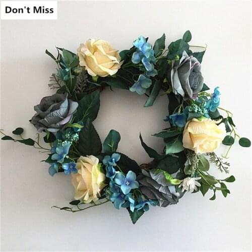 Не пропустите Artificial Christmas Wreaths