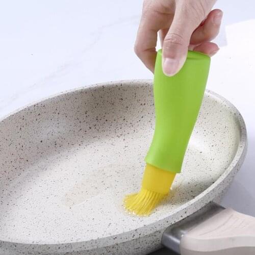 Oil Bottle Brush Refillable Crooked Sauce Bottle Brush Baking Brush with Lid Baking BBQ Tool Kitchen Tools Home Baking Tool