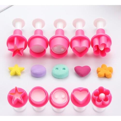 5Pcs/Set Plastic Cookie Cutter Cake Mold Star Button Plum Heart Biscuit Fondant DIY Stamping Mould Cake Decorating Kitchen Tools