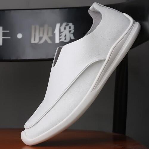 Two-tone Leather Mens Shoes Fashionable All-match Sports Shoes Slip-On Moccasin Shoes Soft Breathable Casual Shoes