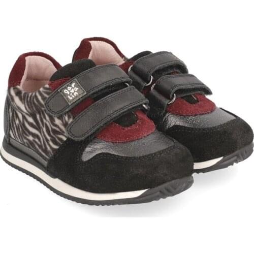 Leather sport for girl with zebra Garvalín