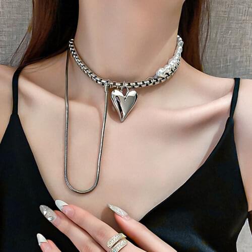 Wolf Tide Pearl Necklaces For Women