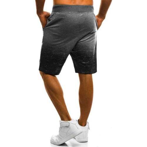2021 Summer Comfortable Mens Fashion Solid Colors Gradient Sports Shorts Men Stylish Shorts with Pocket for Daily Casual Wear