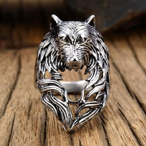 Retro Simple Wolf Head Ring Fashion Domineering Punk Mens Titanium Steel Ring Trend Hip Hop Mens Motorcycle Party Jewelry