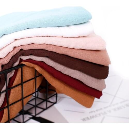 Women Crinkle Hijab Luxury 100% Rayon Scarf Wrinkle Shawl Solid Color Scarves Muslim Wrap Muffler Large Size 180*95cm 1PC Retail
