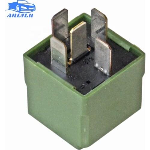 Suitable for Merce-des-Ben-z W164 W220 W215 W251 high quality 5-pin relay 0025422319 0009828523