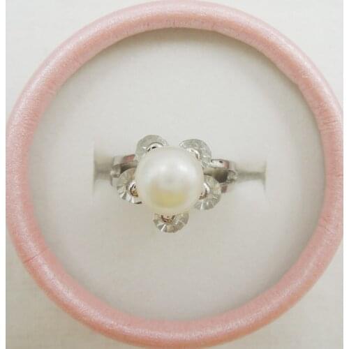 100% nature freshwater pearl Ring