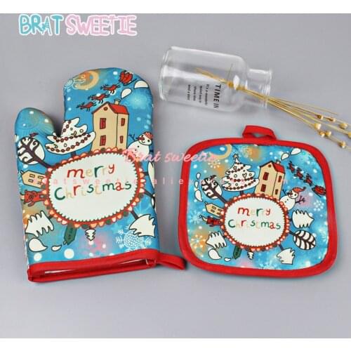 2pcs/set Heat Resistant Oven Mitt Pot Holder Glove Christmas Kitchen Gloves Microwave Insulation Mat Baking Cooking Tools