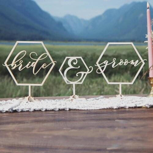 Sweetheart table decor, Bride and Groom Sign, Wedding decor, Wedding sign, Rustic wedding decor, Wedding