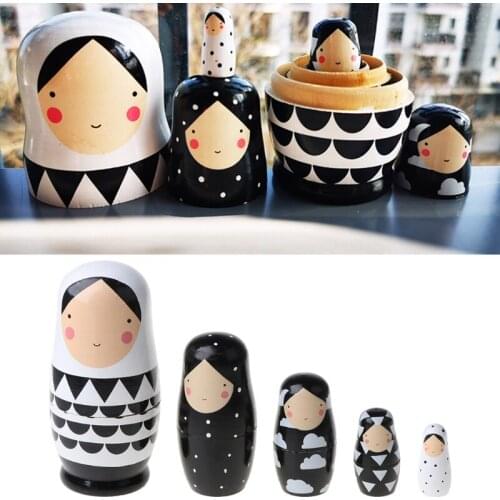 5pcs Set Russian Nesting Dolls Wooden Matryoshka Doll Handmade Painted