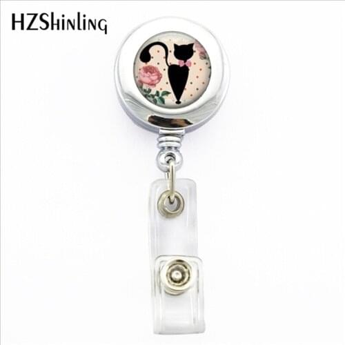 2017 New Lovely Cat Retractable Badge Holder Shabby Chic Cat ID Holder Doctor Bagde Reel Cat Photo ID Card Holder