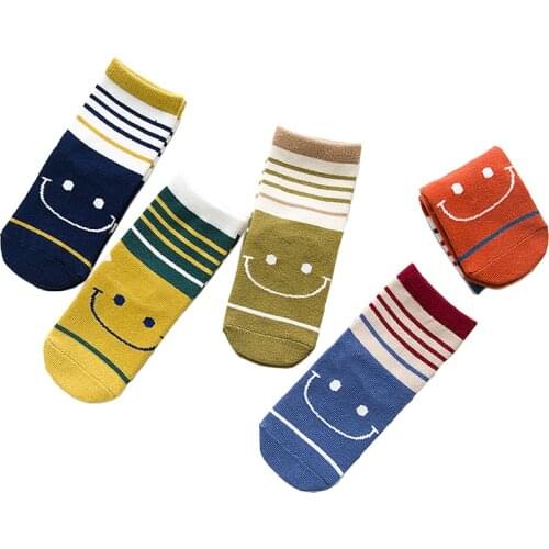 5Pairs / lot Kids Socks Cute Smile Casual Style Hot Sale Cotton Children Boys Socks Girls Socks 1-12 Year