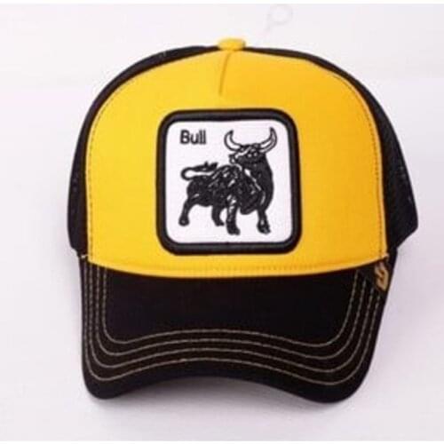 Bull Model Animal Figured Hat