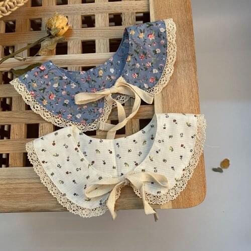 Korean Style 2021 Spring Newborn Baby Girls Floral Printed Lace Bibs Infants Accessiory Ruffles Toddlers Kids False Collar 0-3y