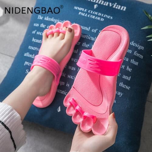 Women Sandals Fashion Five Fingers Men Slipper Summer Non Slip Home Bathroom Outdoor Beach Slipper Couple Flip Flop Comfortable