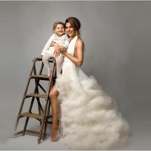 Pure White Extra Puffy Pregnancy Dresses For Photo Shoot V Neck Halter Backless Sexy Ruffles Tiered Maternity Gowns