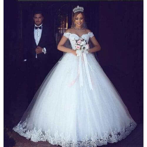 Muriel Lester V-neck Women Dresses