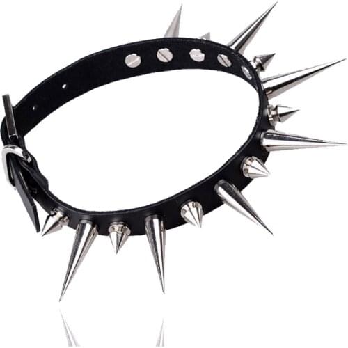 Black Leather Choker Necklace Punk Rock Gothic Torques Fashion Leather Stud Adjustable Spike Buckle Necklace Jewelry