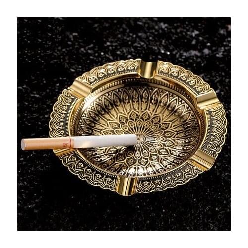12cm Vintage metal Round Ashtray Home Carving crafts Smoking Gadget Accessories High Grade Mens 2020 New year Gifts
