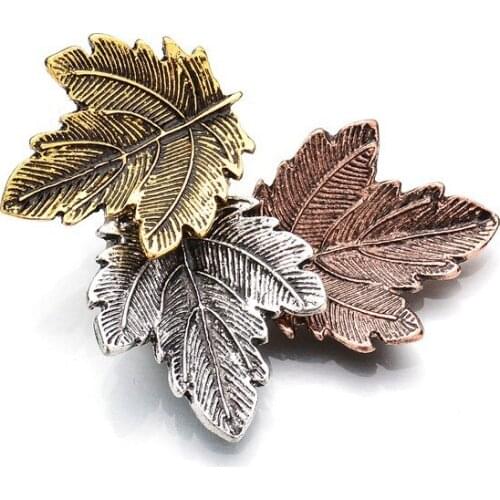 Antique Alloy Maple Leaf Jewelry Mens Three Color Maple Leaf Brooch