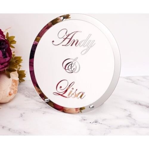 Personalized White Acrylic Sign Plate Custom Bride Groom Name Round Frame Wedding Table Standing with Nail Party Decor Favors