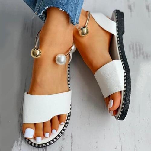 Sandals womens fashion solid round head pearl buckle casual sandals shoes 2021 new summer outdoor non-slip flip-flops