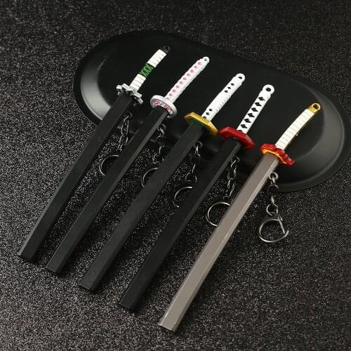 Hot Sale Anime Demon Slayer Kimetsu No Yaiba Keychain Cosplay Props Weapon Model Japan Anime Gifts Accessories 17CM Dropshipping