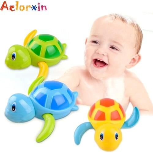 1Pcs Random Color Cute Animal Bath Fish Wind Up Toys Running Clockwork Classic Toy Bathing Toy Newborn Spring Toys For Children