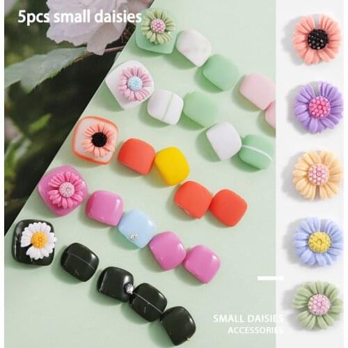 5pcs/lot Resin Daisy Flower Nail Rhinestones DIY 3D Nail Charms Nail Studs for Nail Art Decorations Rhinestone Ornament Manicure