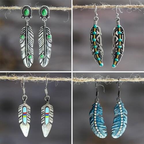 Vintage Boho Metal Feather Dangle Earrings for Women Indian Ethnic Party Jewelry Statement Hook Earrings Hanging Ear Bijoux