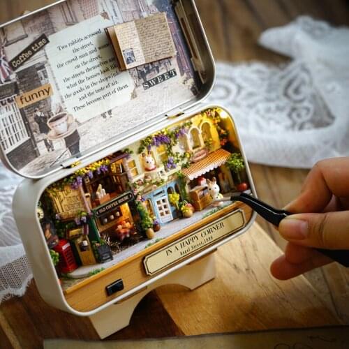 DIY Wooden Crafts Unfinished Lovely Micro Landscape Handmade Birthday Gifts Assembly Toy Home Decoration Bedroom Table Ornaments