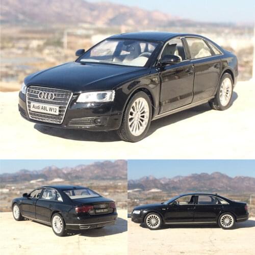 1:32 Scale Diecast Metal Alloy Collectible Collection Car Model For TheAudi A8L W12 Pull Back Sound&Light Toys Vehicle