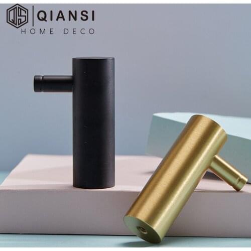 Qiansi Mordern Brass Gold Matte Black Coat Hook Hanger Single Wall Hat Hook Home Decoration Key Holder Scarf Handbag Storage