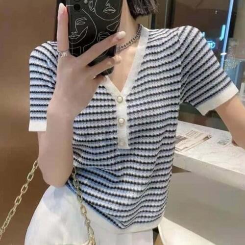 Womens Short Sleeve Knitted Sweater Striped V-neck Pearl Button Sweaters Summer Korean Fashion Blusas