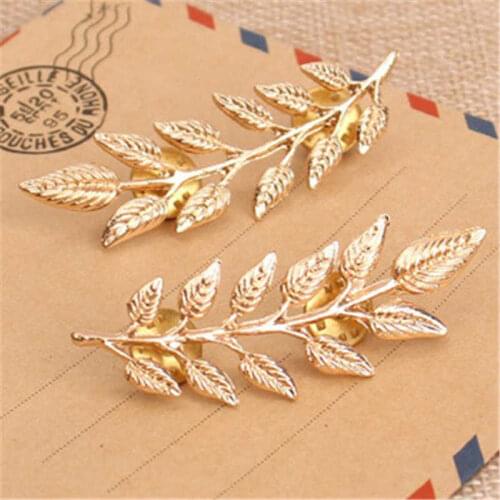 Mens And Womens Leaf Brooch Gold Color Leaf Shirt Suit Collar Pin Collar Clip