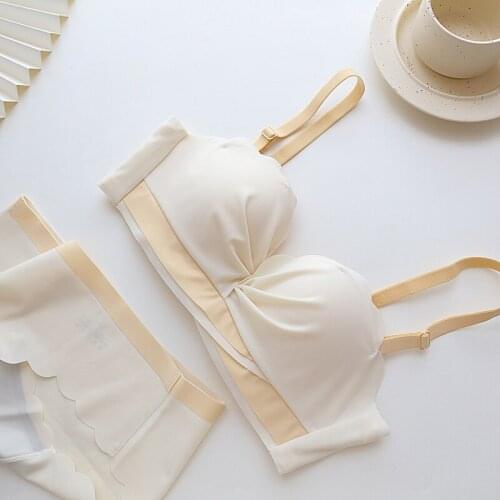 Japanese small-breasted underwear women gather prevent sagging skin-friendly soft no trace no steel ring no strapless bra set