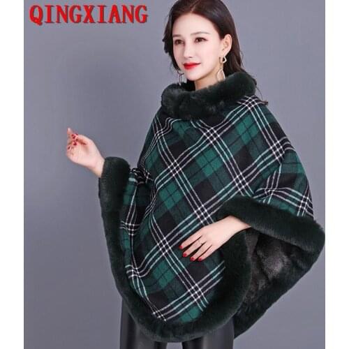 Women Capes Striped Poncho 2021 Winter Faux Fur Out Street wear Knitted Triangle Sweater Plus Size Pullover Velvet Coat Fur Neck