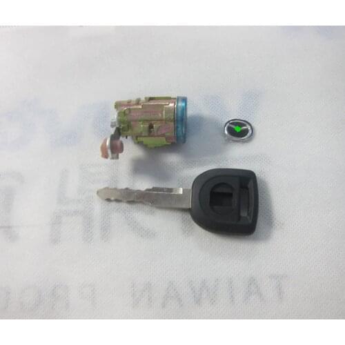 Car accessories front L door sub key set B2YD-76-220 for Mazda 323 family protege BJ 1998-2004