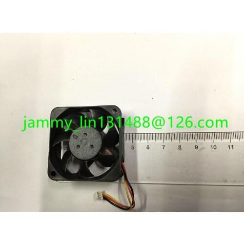 Free shipping CAR AUDIO FAN BRUSHLESS AFB04512LB 12V DC Sensor (Tach) 0.11A 45x45x15mm FOR RNS510 radiator