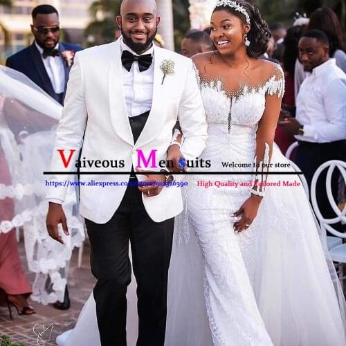 2021 Newest Suit Men 3 Pieces Tailor-Made Slim Fit Groom Wedding Suit Set Shawl Lapel White Jacket Black Vest with Pants Ternos