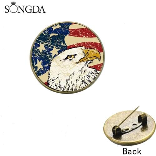 Vintage USA US Flag Eagle Brooches United States America Eagle Sign Badge Men Womens Shirt Denim Backpack Pins Souvenirs